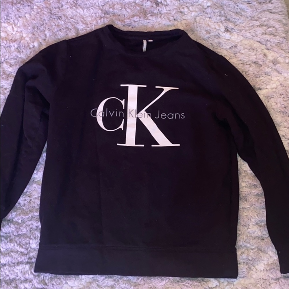 Calvin Klein sweatshirt